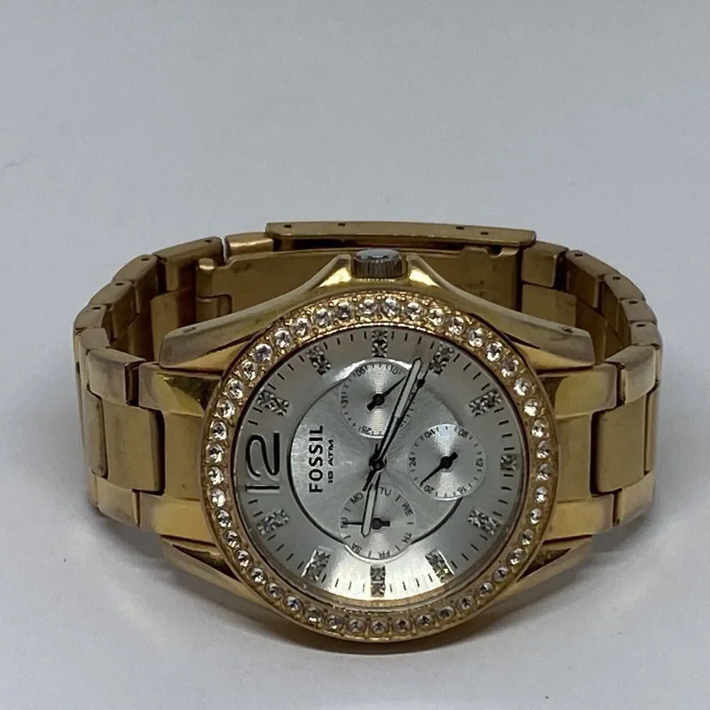 Fossil Riley ES2811 Womens Stainless Steel Analog Silver Dial Quartz Watch XR784